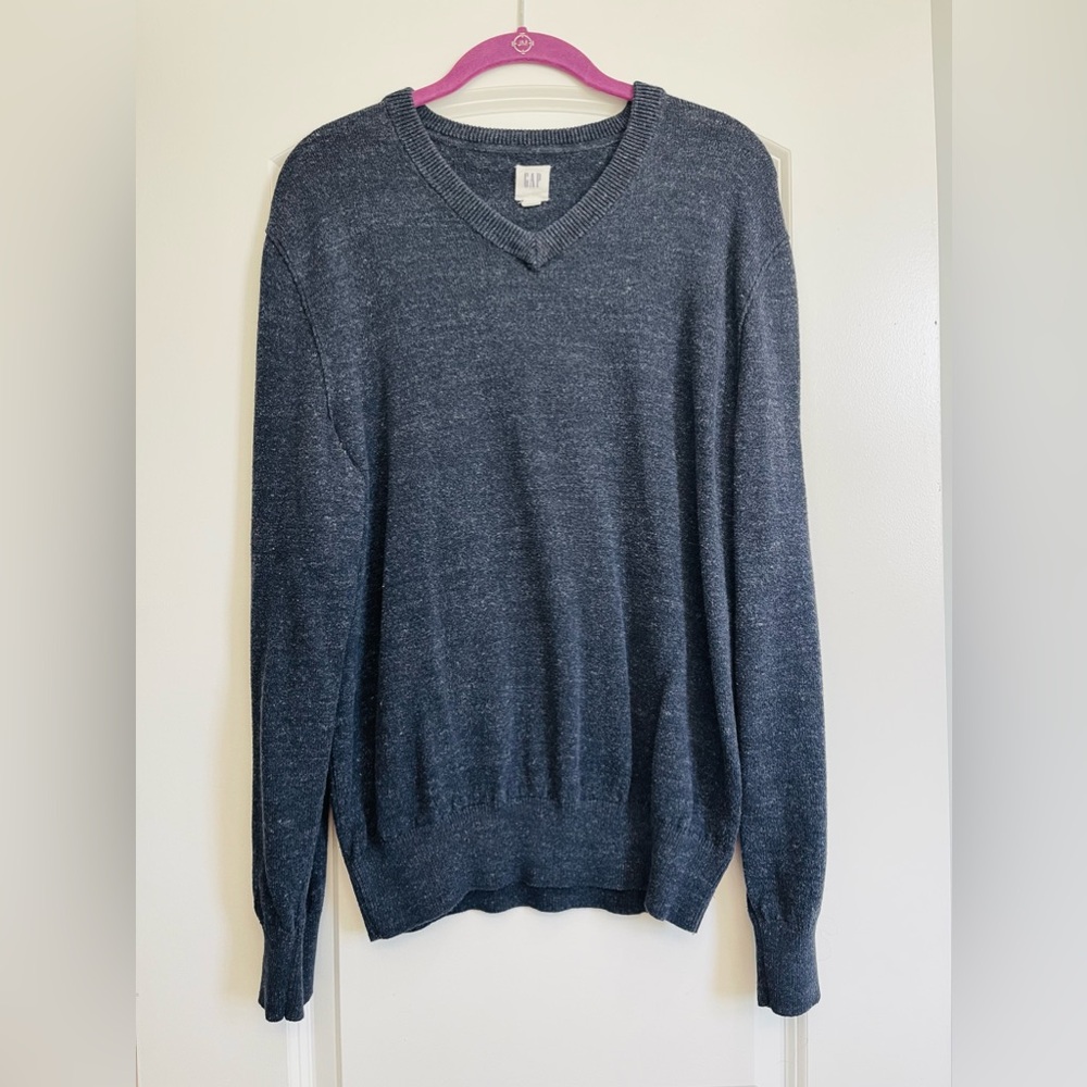 GAP | Men’s Medium | Blue V-Neck Sweater